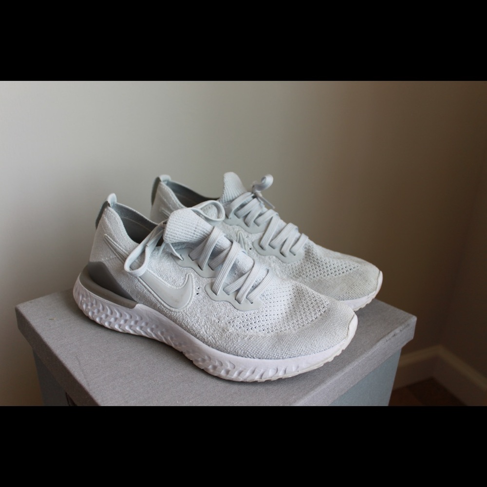 Like-New Nike Running Shoes